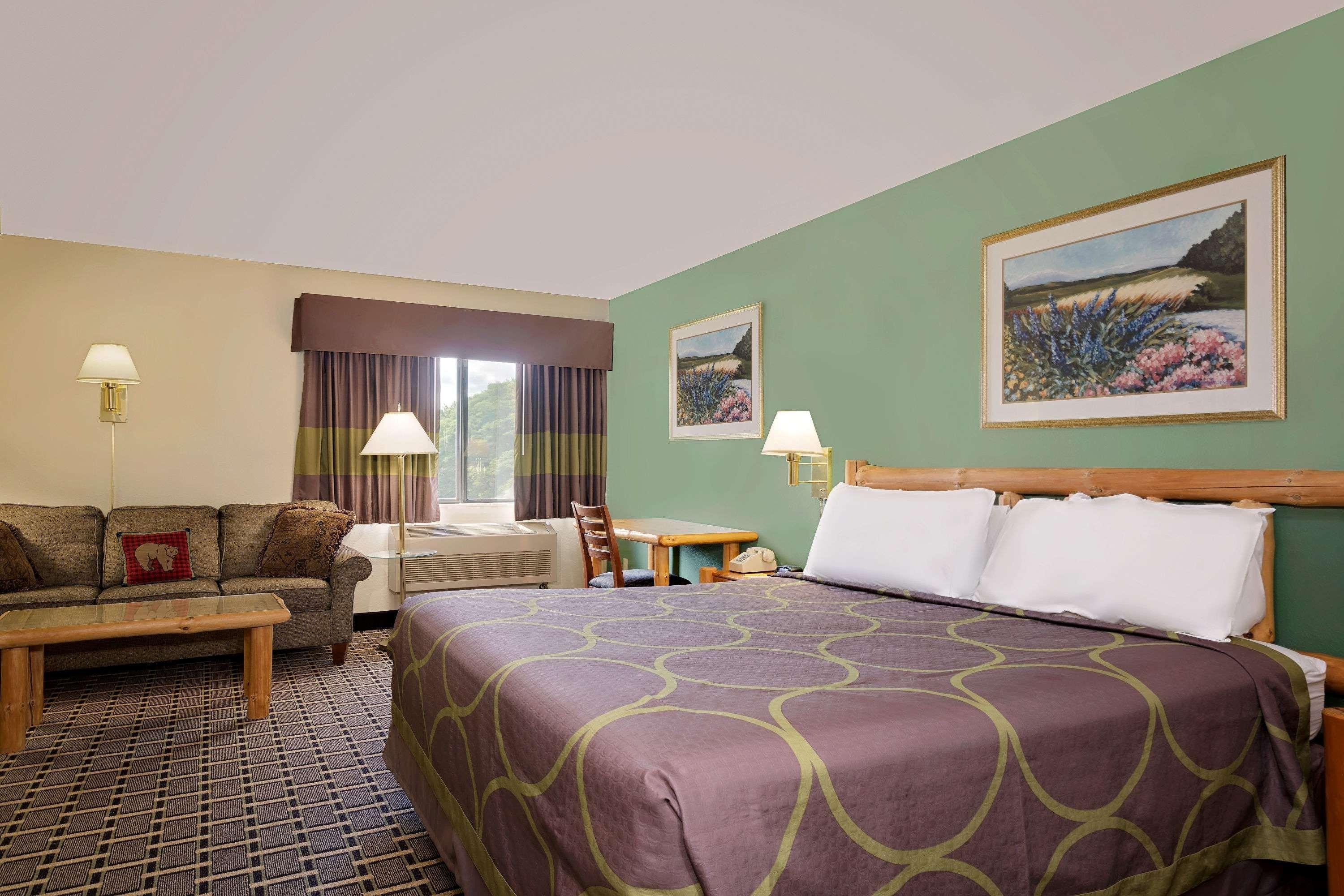 Super 8 By Wyndham Cloquet Ξενοδοχείο Εξωτερικό φωτογραφία
